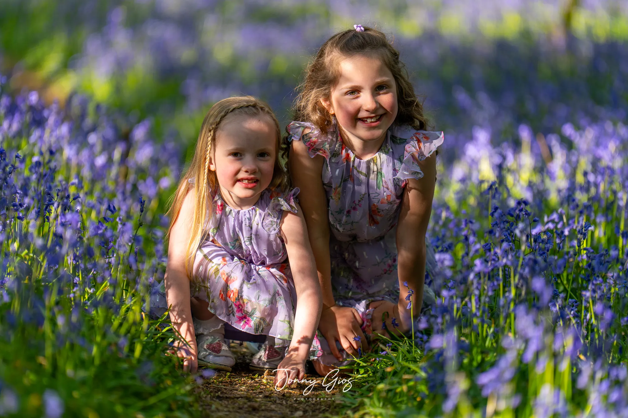 Jonny Gios kids in the bluebells photo