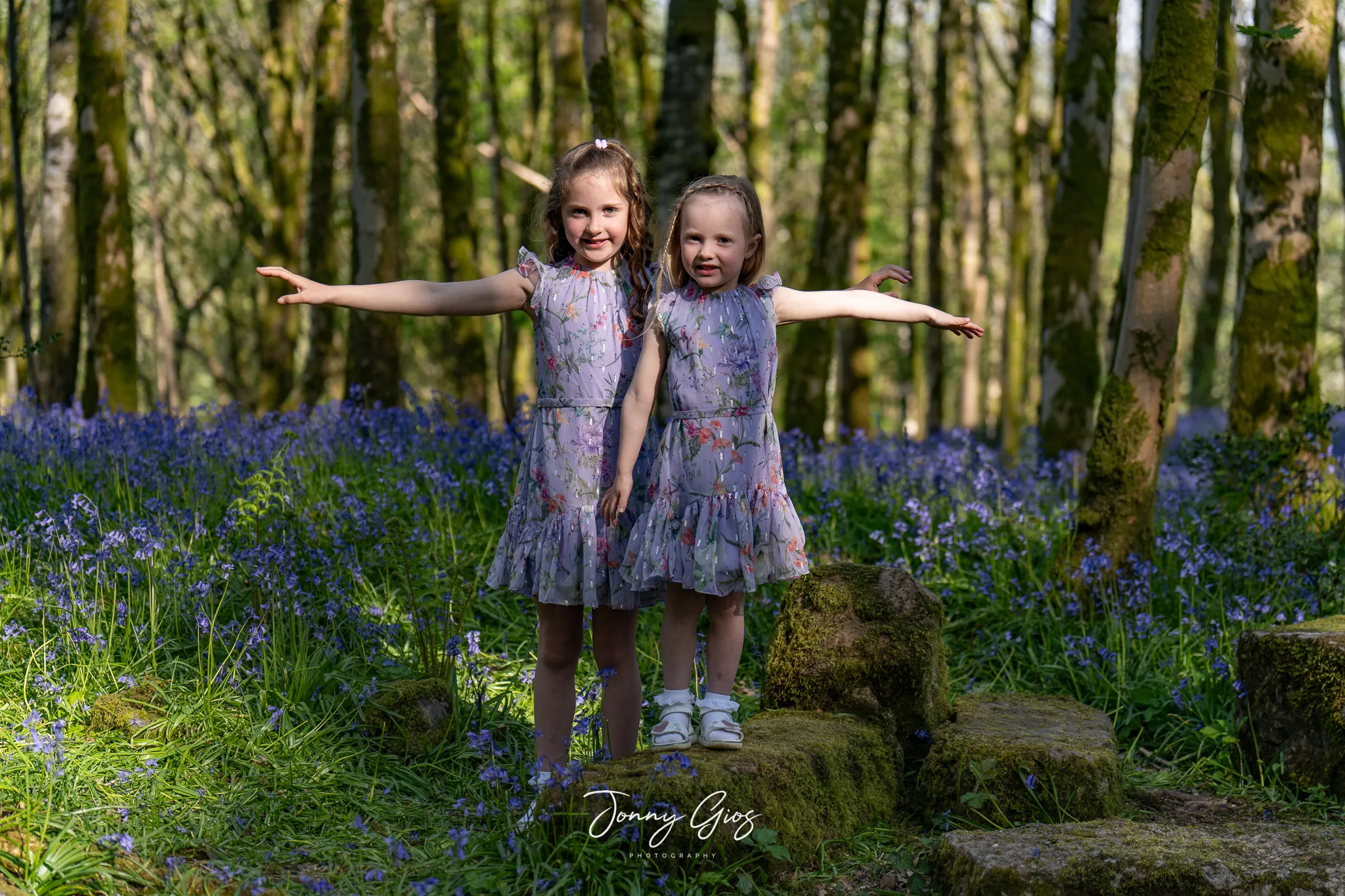 Jonny Gios bluebell photography with kids 1