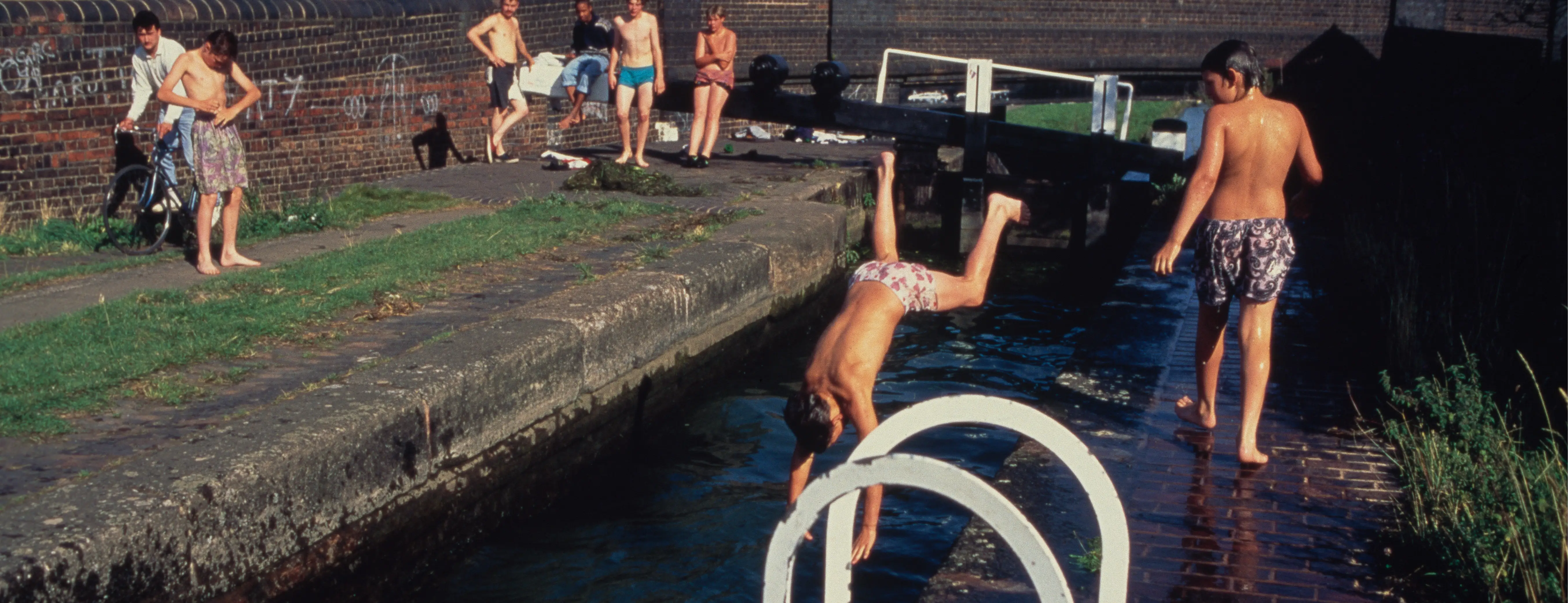 Hire Magnum: A World In Color at FUJIKINA London - Image 2